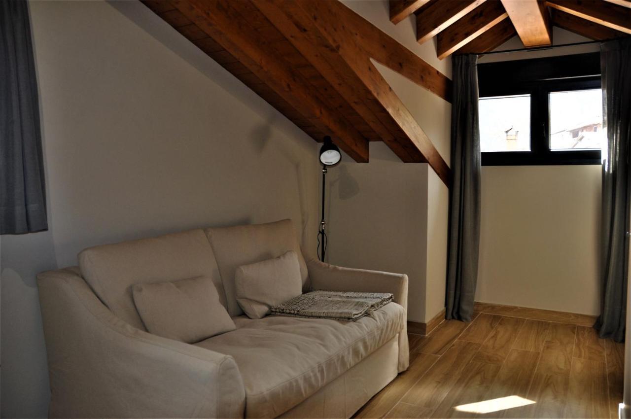 Apartamentos Las Agueeras Linares  Exterior photo